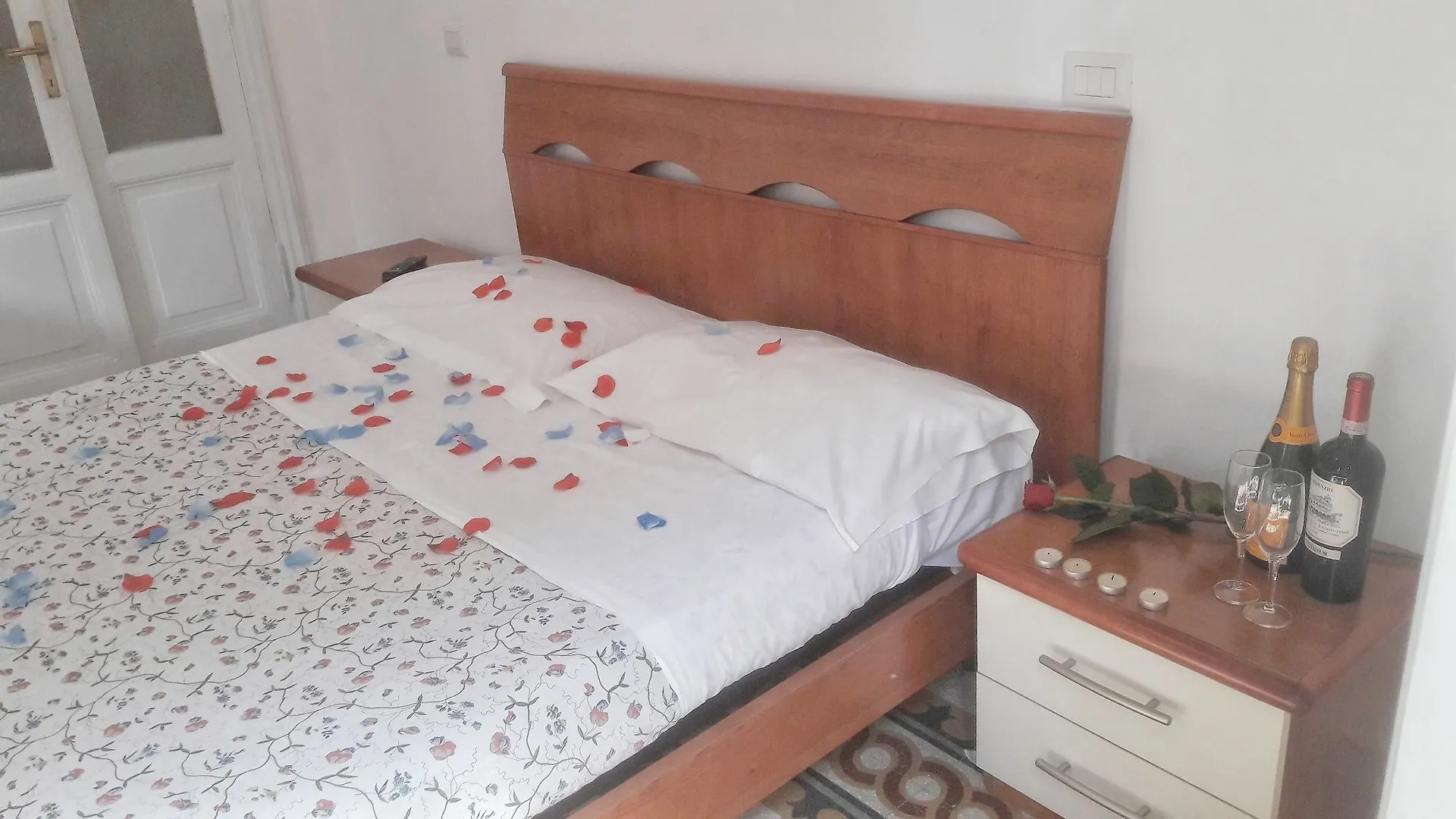 فندق Tesoro Guesthouse روما